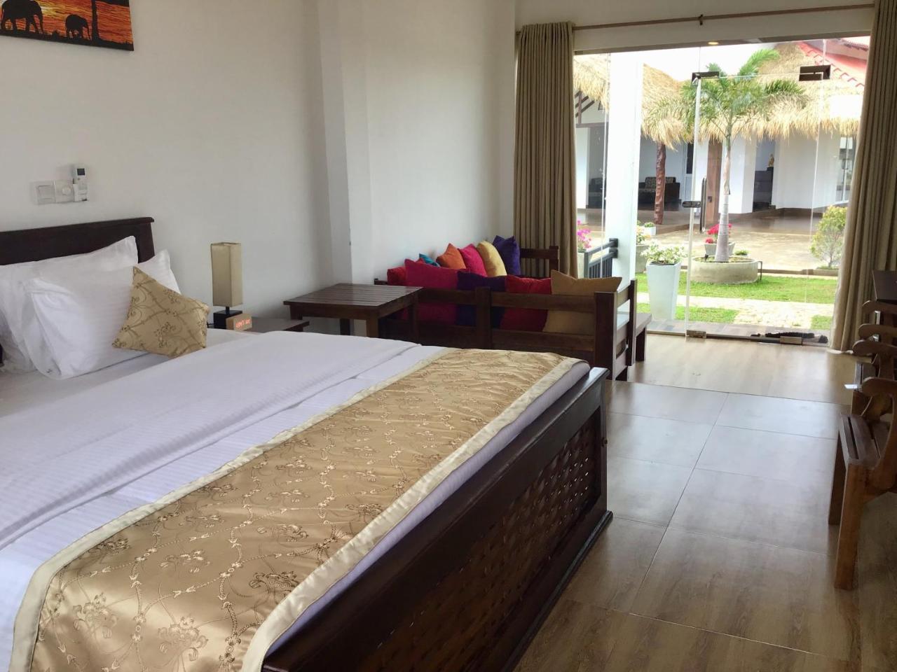 טיסמהרמה Avonil Resort Yala מראה חיצוני תמונה