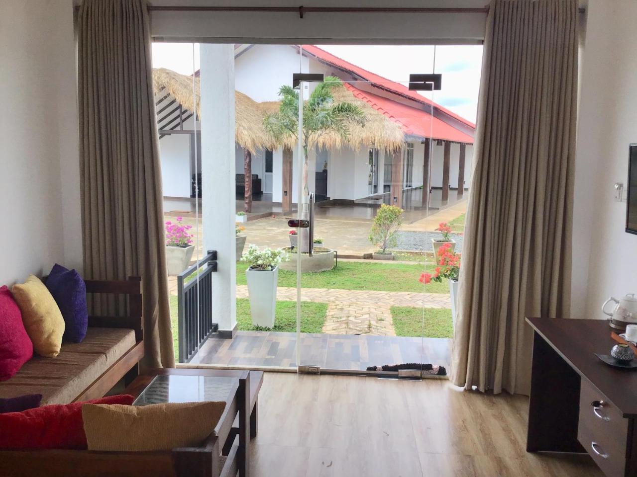 טיסמהרמה Avonil Resort Yala מראה חיצוני תמונה